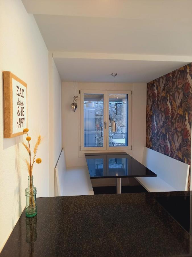 Neue Wohnung An Stadtrand Mit Parkplatz Ebikon Eksteriør billede
